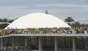 Tentative d'insurrection au Brésil : le visage d'un pays profondément divisé