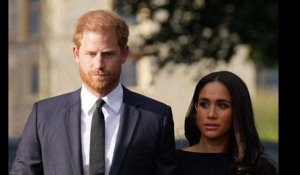 Charles III : pourquoi la date de son couronnement pose problème à Harry et Meghan ?