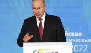 Vladimir Poutine accuse l'Occident de "détruire le marché mondial de l'énergie"