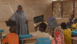 Au Niger, des élèves déplacés retrouvent l'école à l'abris des jihadistes