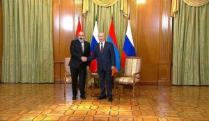 Poutine rencontre le Premier ministre arménien Pashinyan avant des pourparlers à Sotchi