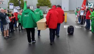 Action syndicale devant e dépôt d’Intermarché, à Villers-le-Bouillet 