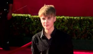 Justin Bieber escorté hors d'un club de Los Angeles