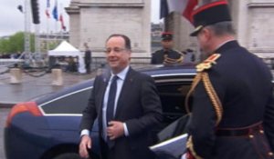 Hollande joue la carte de l'apaisement avec l'Allemagne de Merkel