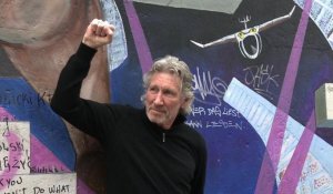 L'ex-Pink Floyd Roger Waters pour la sauvegarde du Mur de Berlin