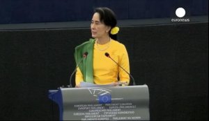 Prix Sakharov : Aung San Suu Kyi appelle les eurodéputés à maintenir la pression sur la Birmanie