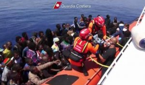 Des dizaines de clandestins tués dans un naufrage près de Lampedusa