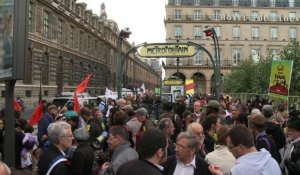 Manifestation à Paris contre le projet de loi Duflot
