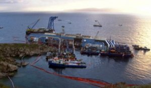 Le délicat redressement de l'épave du Costa Concordia a débuté