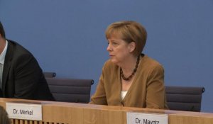 Vol MH17: "solution politique" nécessaire en Ukraine,dit Merkel