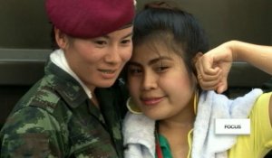 Vidéo : l'armée thaïlandaise décrète le bonheur pour tous