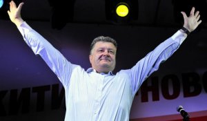 Ukraine : le milliardaire Porochenko revendique la victoire dès le premier tour