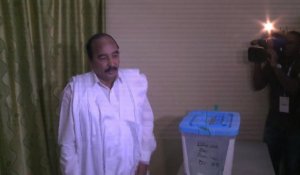 Mauritanie: Ould Abdel Aziz, favori, a voté