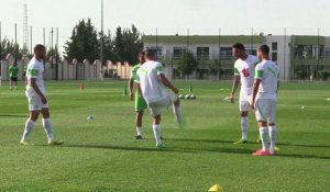Foot: l'équipe algérienne s'entraîne, à 3 semaines du Mondial
