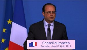 Taxis: Hollande condamne des "violences inacceptables"