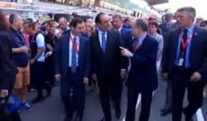 François Hollande hué par les spectateurs lors de son arrivée aux 24 Heures du Mans