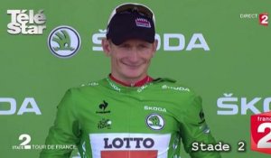 Tour de France : une hôtesse met un vent au maillot vert