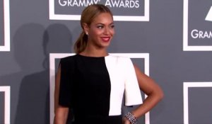 Beyoncé révèle qu'avoir perdu 30 kg après sa grossesse l'a incitée à se déshabiller