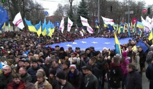 Ukraine: des dizaines de milliers de manifestants pro-UE à Kiev
