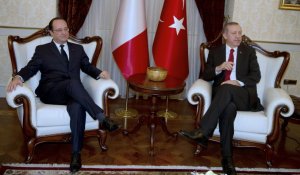 Paris cherche à apaiser ses relations avec Ankara