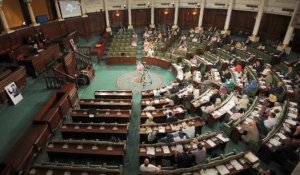 Tunisie : pas de consensus sur le Premier ministre, le dialogue national suspendu