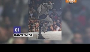 Le pantalon de Kanye West  craque sur scène