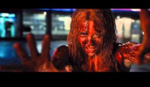 Carrie, la vengeance - Extrait "Face Off" - VF