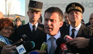Attentats en Corse: Valls exprime sa fermeté