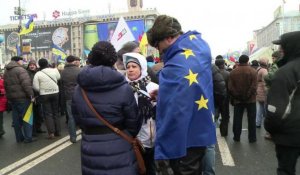Ukraine: 200.000 pro-européens dans le centre de Kiev