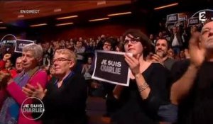 "Je suis Charlie" sur France 2 : grand moment d'émotion en direct