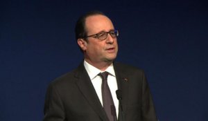 Discours de Hollande: réactions de P. Boniface et J. Lang