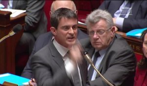Valls défend "le caractère citoyen" de l'impôt