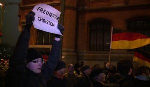 Berlin: manif contre "l'islamisation" et contre-manif