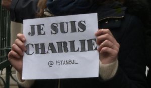 Istanbul: hommage aux victimes de l'attaque contre Charlie Hebdo