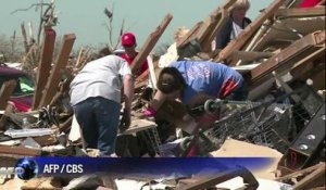 USA: les tornades ont fait au moins 10 morts