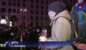 Ukraine: des dizaines de blessés dans une manifestation à Kiev