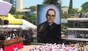 Salvador: Mgr Romero béatifié, 35 ans après son assassinat