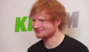 Ed Sheeran dit qu'Harry Styles a un attribut généreux