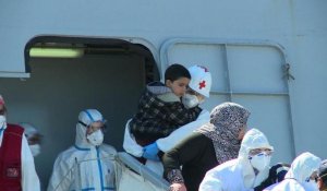 Sicile: les arrivées de migrants secourus en mer continuent