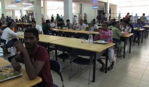 Coupe du Monde: dans les camps de travailleurs au Qatar