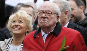 Jean-Marie Le Pen déclare la guerre à sa fille