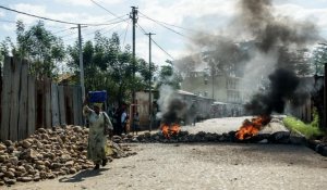 En direct : au Burundi, les forces loyalistes déclarent contrôler le pays