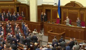 L'Ukraine et l'UE ratifient un accord "historique" d'association