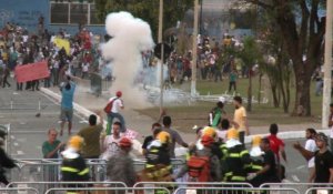 Brésil: violences à Belo Horizonte après une manifestation