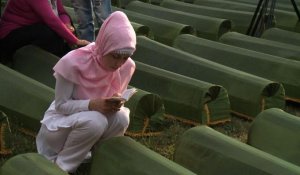 Les musulmans de Bosnie commémorent le massacre de Srebrenica