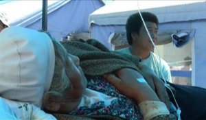 Séismes en Chine: les secouristes à la recherche de survivants
