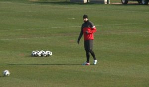 Foot: entraînement du Paris Saint-Germain au Camp des Loges
