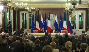 Syrie: Hollande voit des progrès avec la Russie