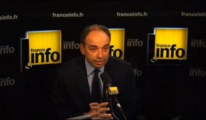 UMP: Copé rappelle à "ses aînés" le défi des municipales de 2014