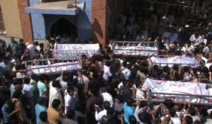 Karachi en deuil au lendemain de l'attentat qui a fait 48 morts